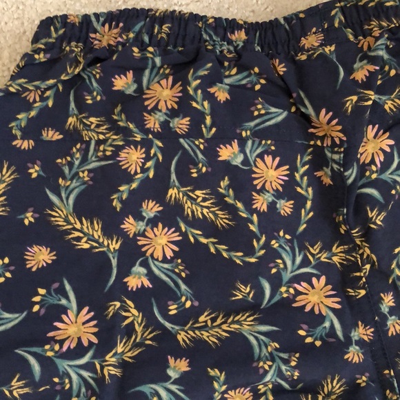 Rare Patagonia Baggies Shorts, Sold Out Floral Pattern, EUC size Small - Picture 5 of 6